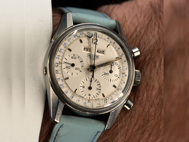 Heuer Carrera 2547 S · First execution